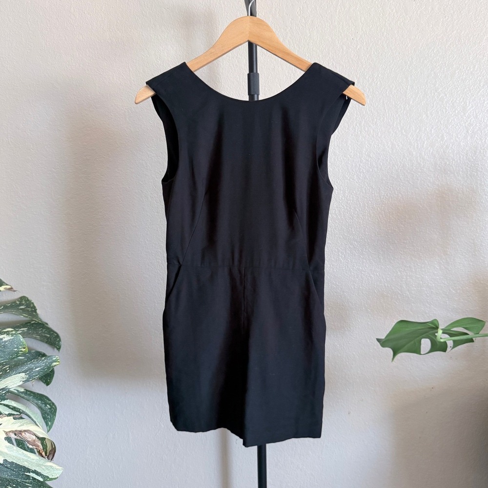 Club Monaco Womens Black Ruffle Back Sleeveless Romper Jumpsuit Size 0